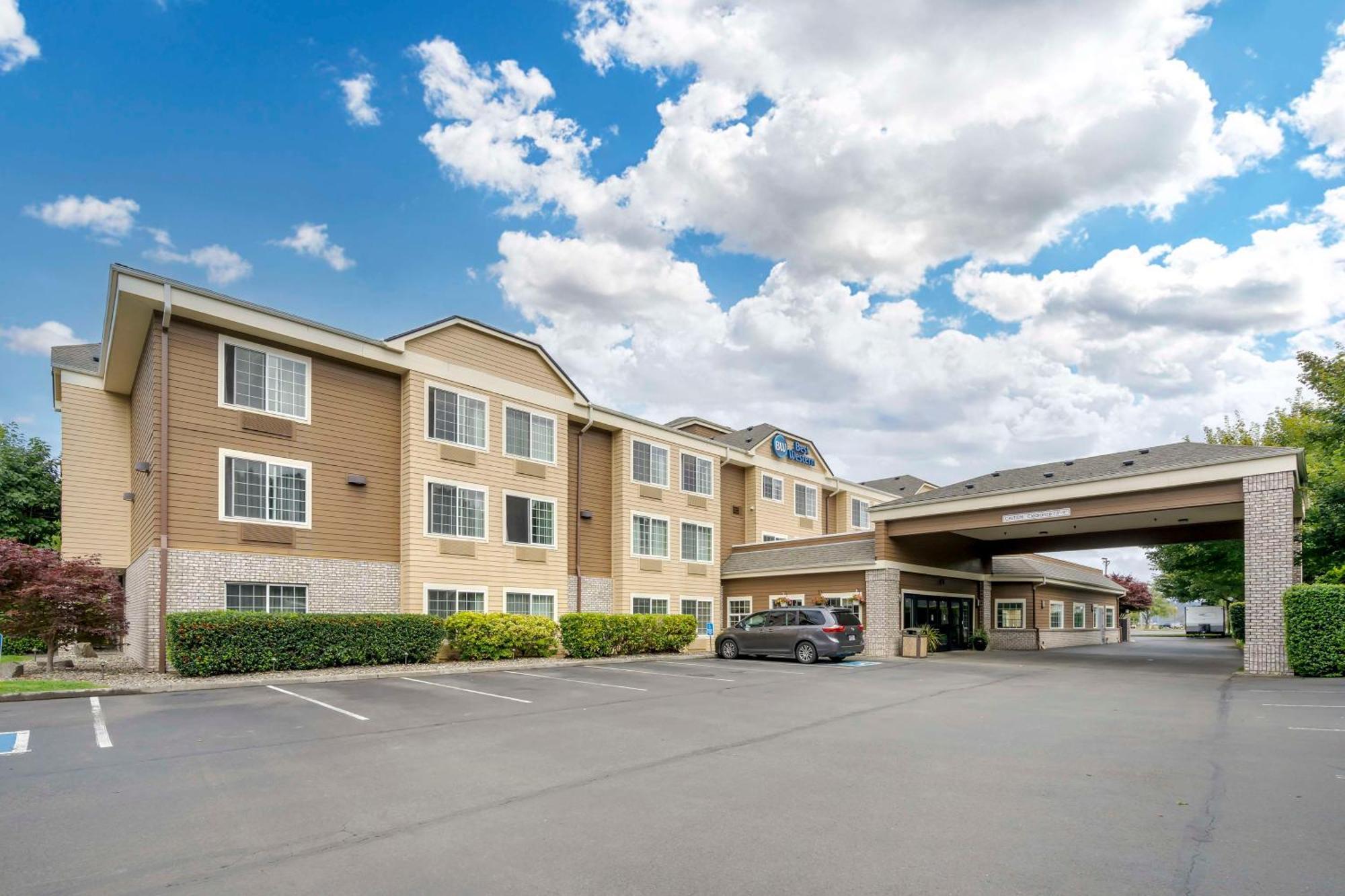 Best Western Columbia River Waterfront Hotel Astoria Buitenkant foto
